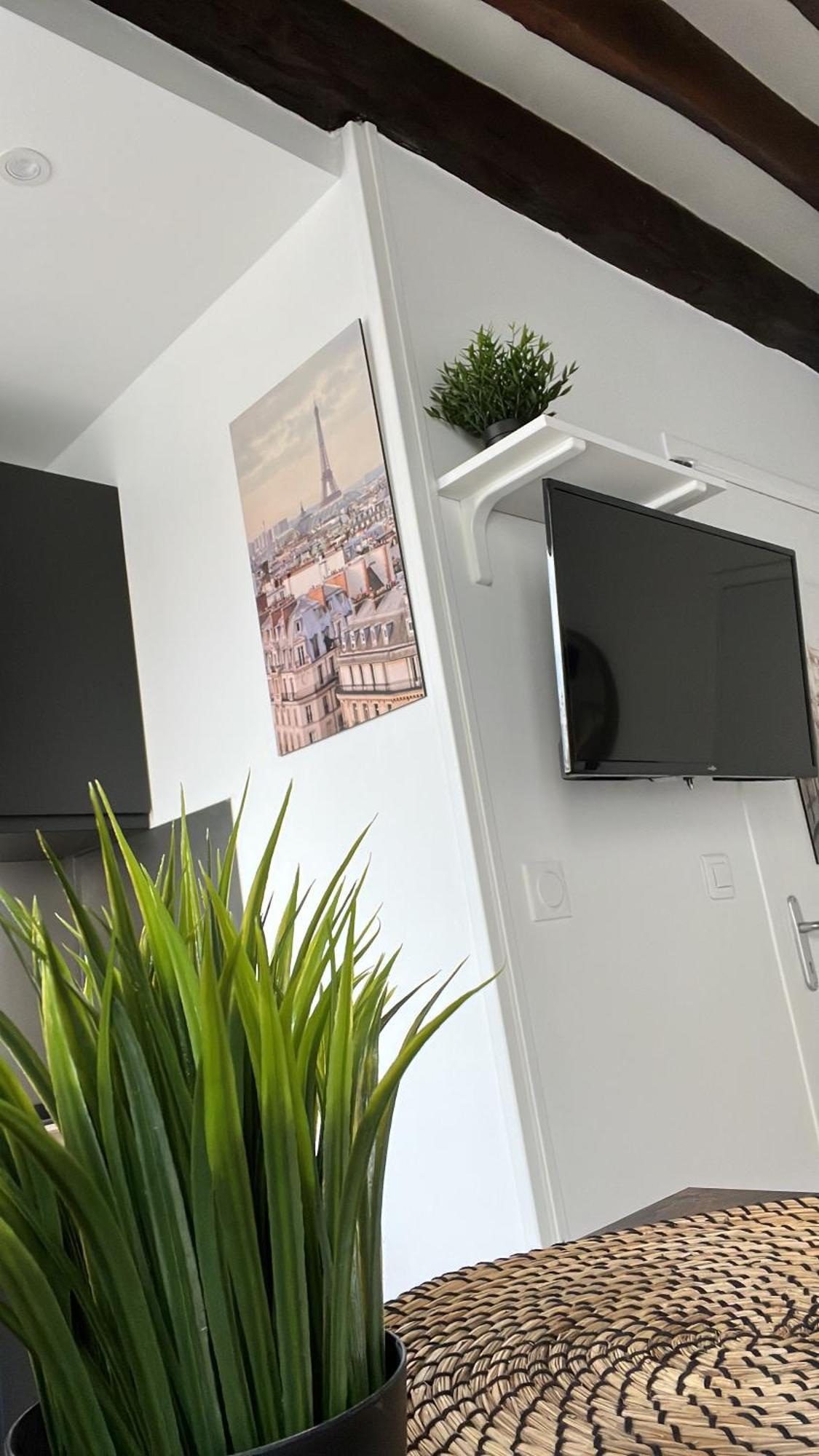 Charmant Studio Au Coeur Du Marais Paryż Zewnętrze zdjęcie