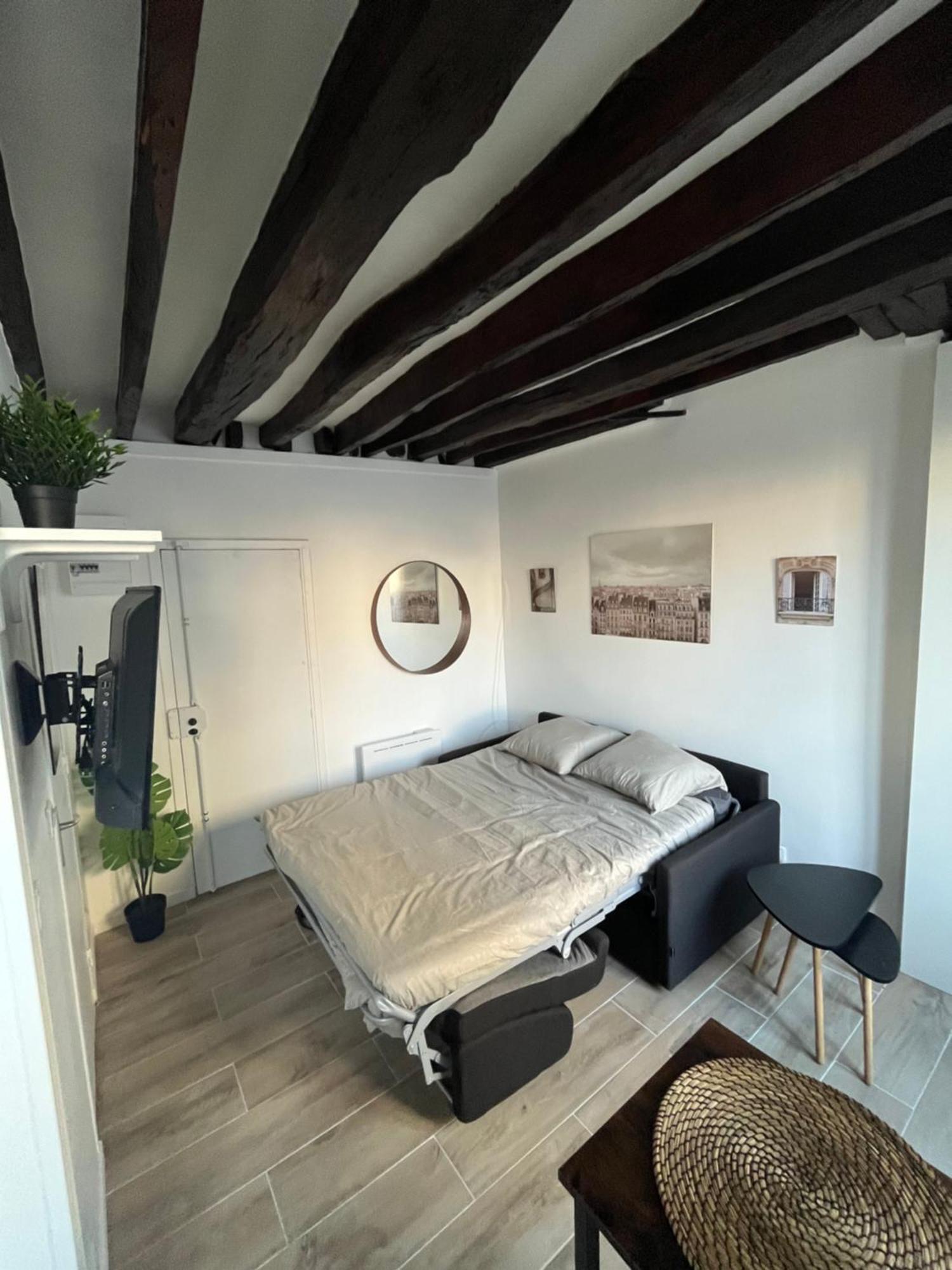 Charmant Studio Au Coeur Du Marais Paryż Zewnętrze zdjęcie